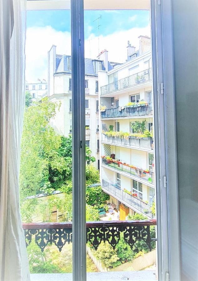 Hotel De France 18 Paris Exterior photo